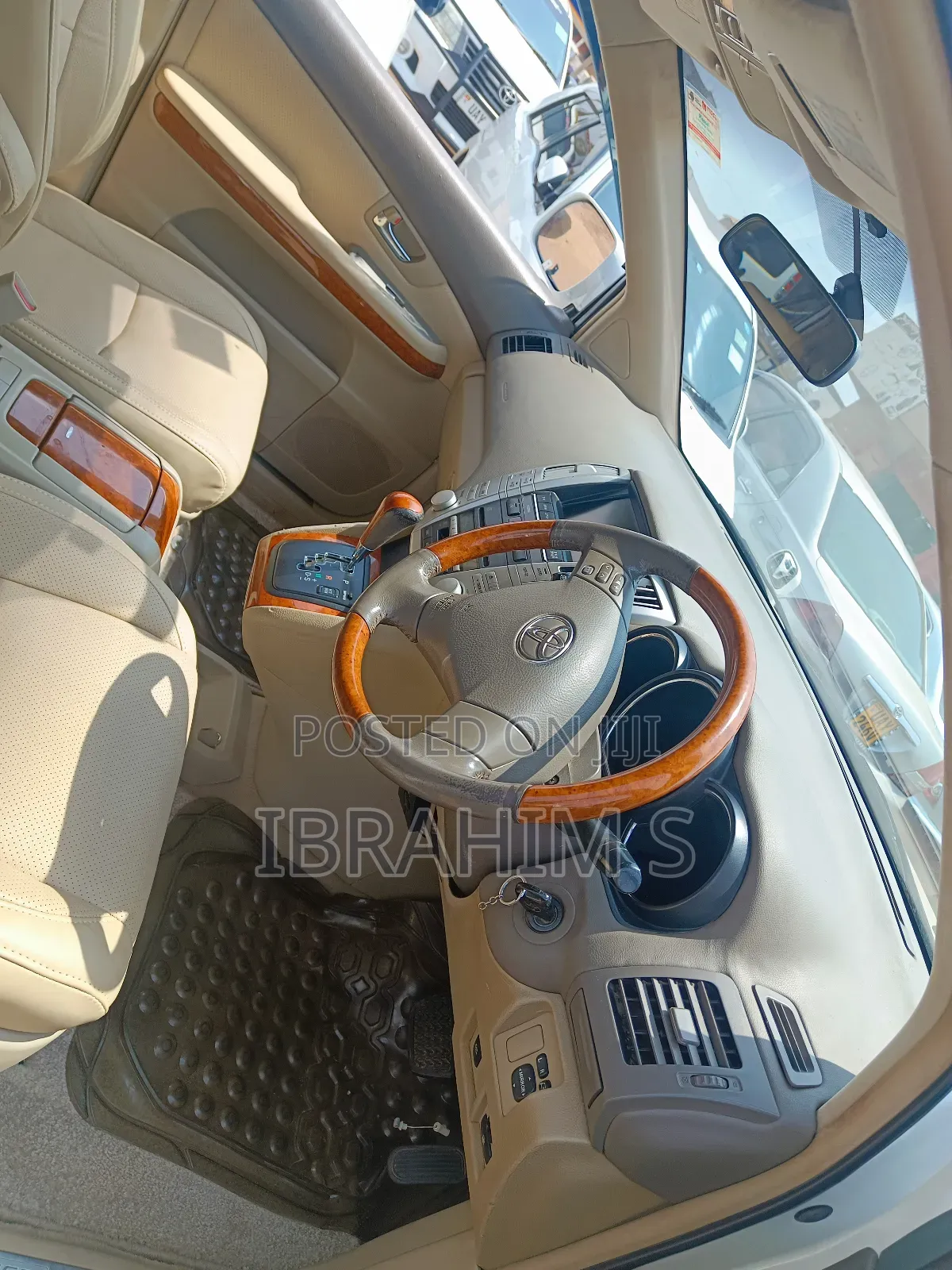 Toyota Harrier 2010 White
