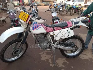 Honda 2007 White