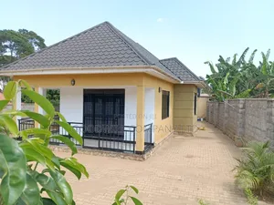 3bdrm House in Namugongo, Central Division for sale