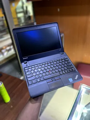 Laptop Lenovo ThinkPad X131e 8GB Intel Core I5 HDD 500GB