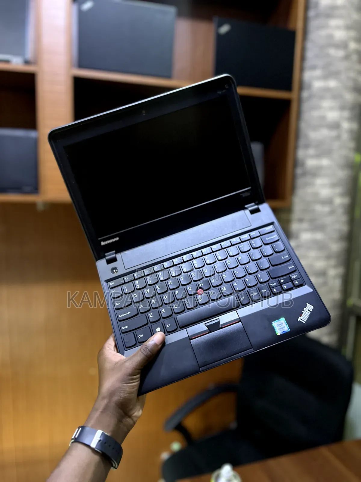 Laptop Lenovo ThinkPad X131e 4GB Intel Core I3 HDD 320GB