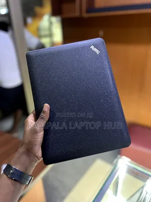 Laptop Lenovo ThinkPad X131e 4GB Intel Core I3 HDD 320GB