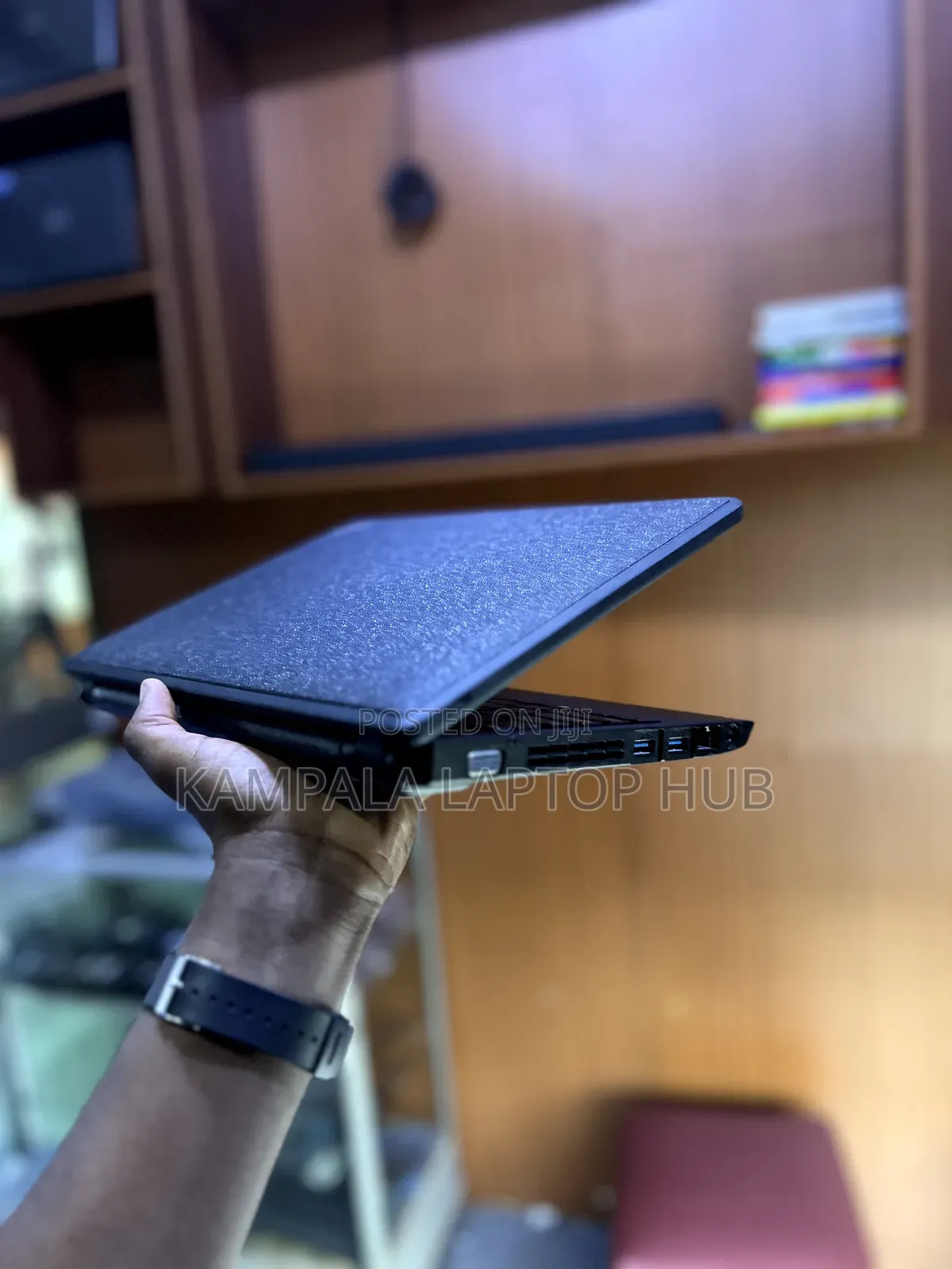 Laptop Lenovo ThinkPad X131e 4GB Intel Core I5 HDD+SSD 500GB