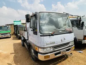 Hino Dumper Silver Color