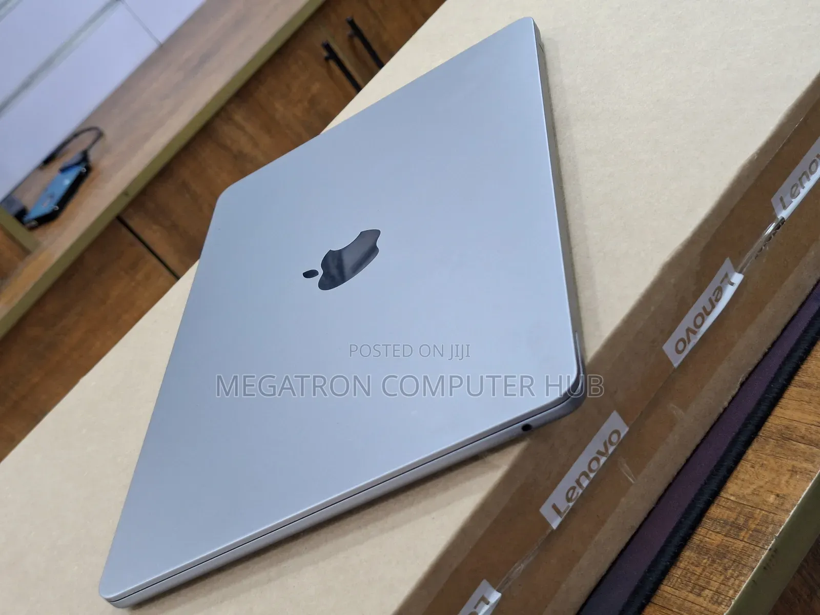 Laptop Apple MacBook Air 2022 M2 8GB Apple M2 SSD 256GB