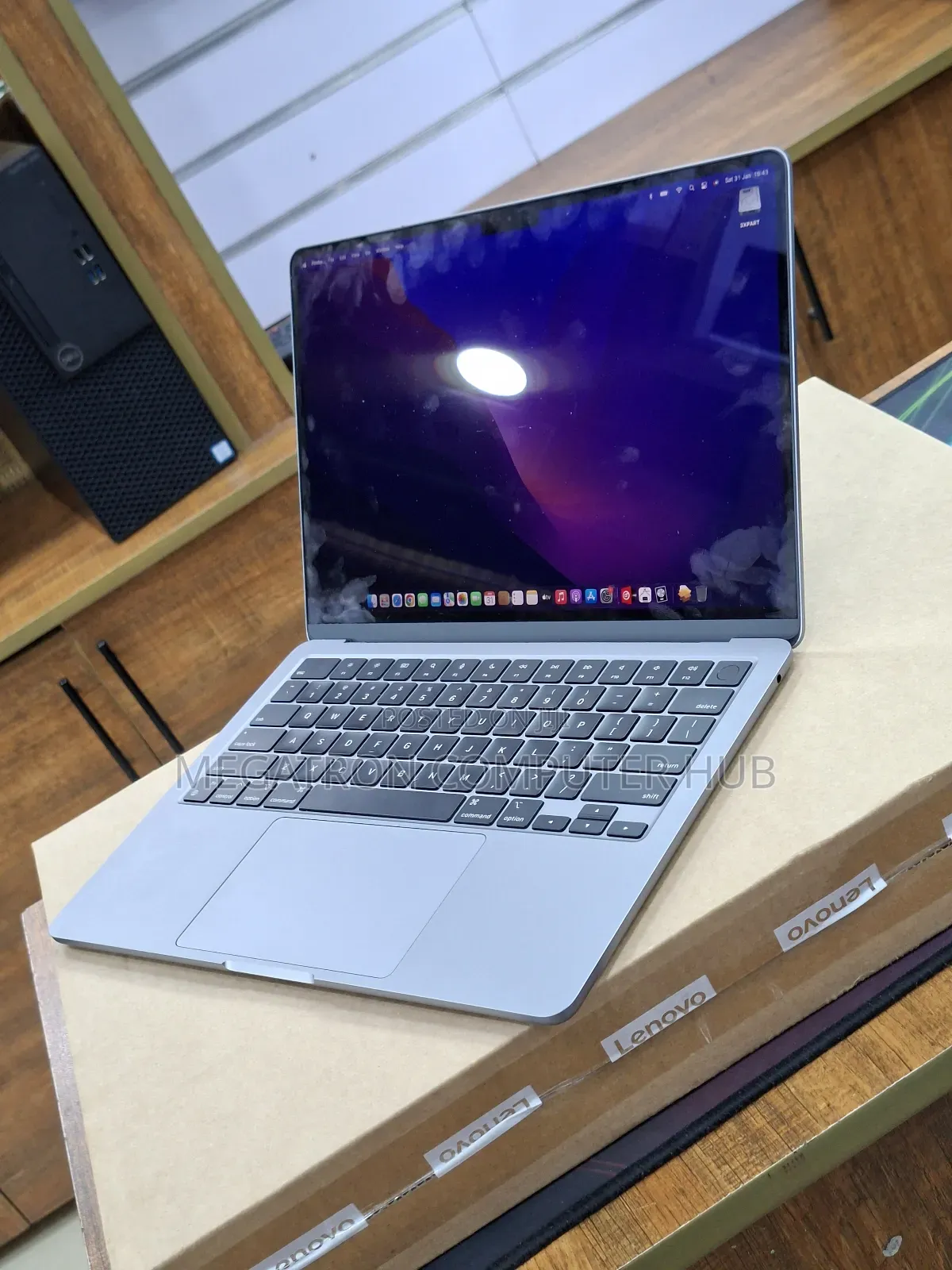 Laptop Apple MacBook Air 2022 M2 8GB Apple M2 SSD 256GB