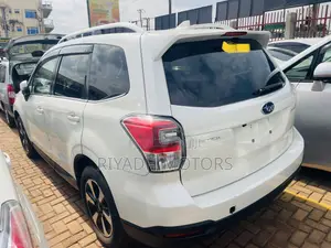 Subaru Forester 2017 White