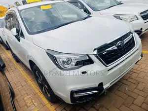 Subaru Forester 2017 White