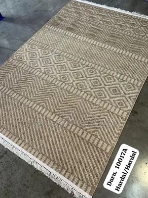 Centre Carpets Medium Only
