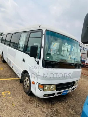 Mitsubishi Fuso Rosa 2013 White