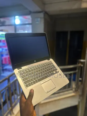 Laptop HP EliteBook 840 G3 8GB Intel Core I5 HDD+SSD 256GB