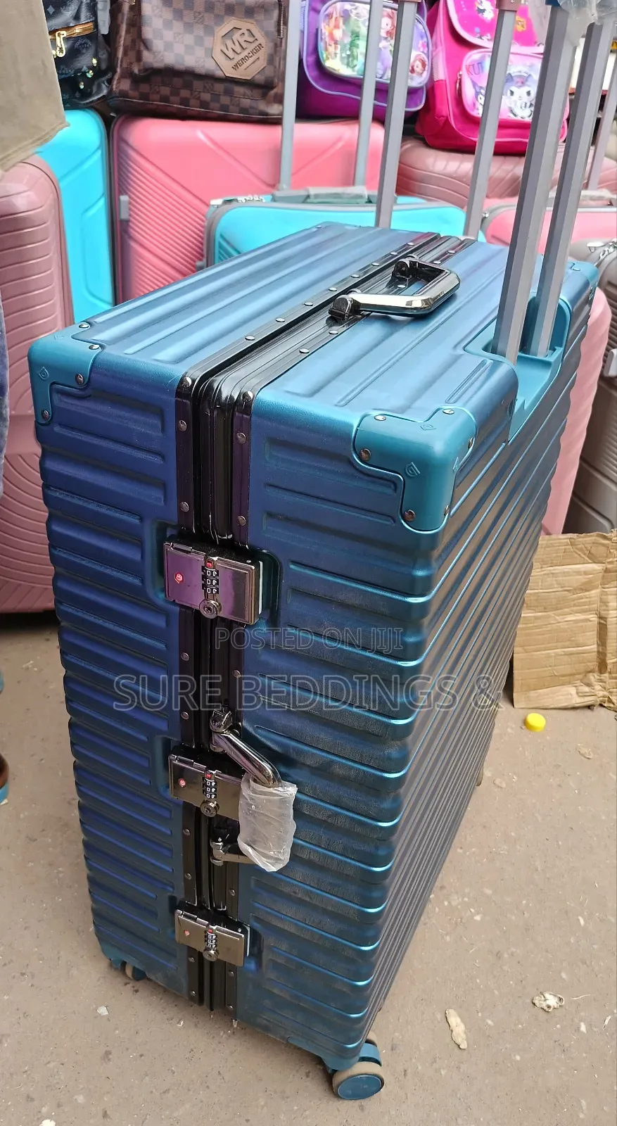 Big Size Generic Suitcase