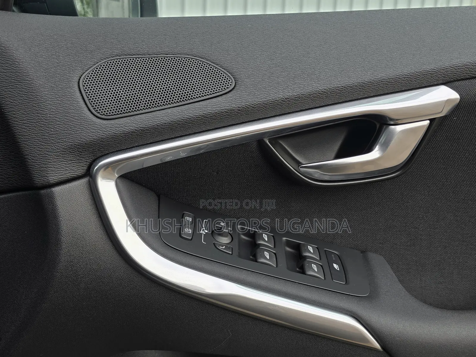 Volvo V40 2016 Black