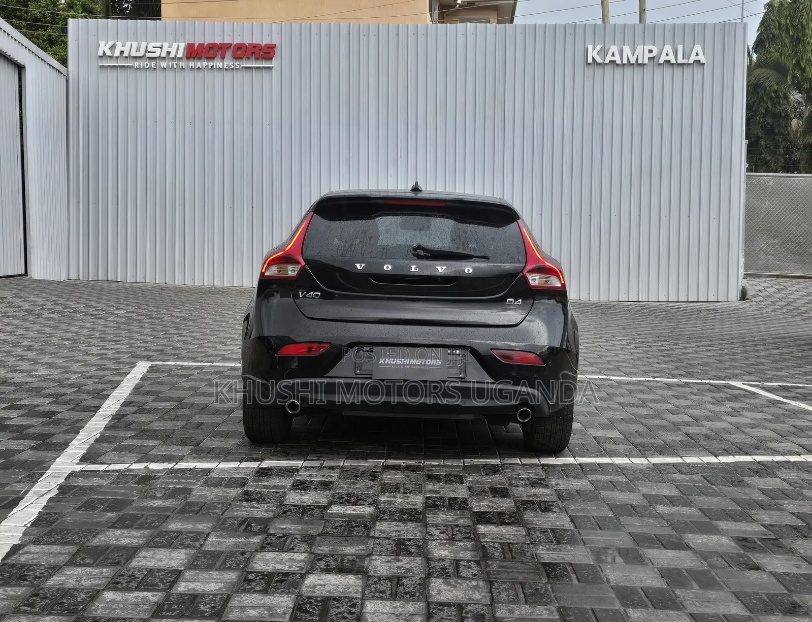 Volvo V40 2016 Black
