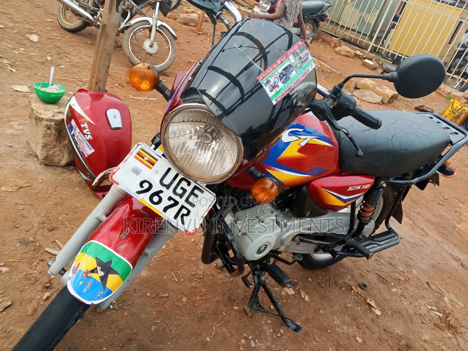 Bajaj Boxer 125 2022 Red