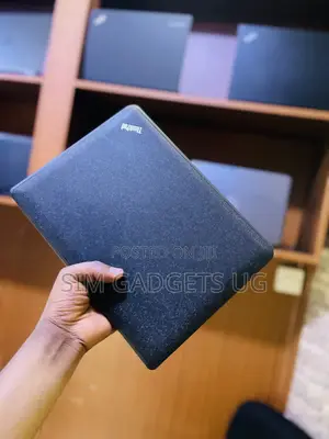 Laptop Lenovo ThinkPad X131e 4GB Intel Core I3 HDD 320GB