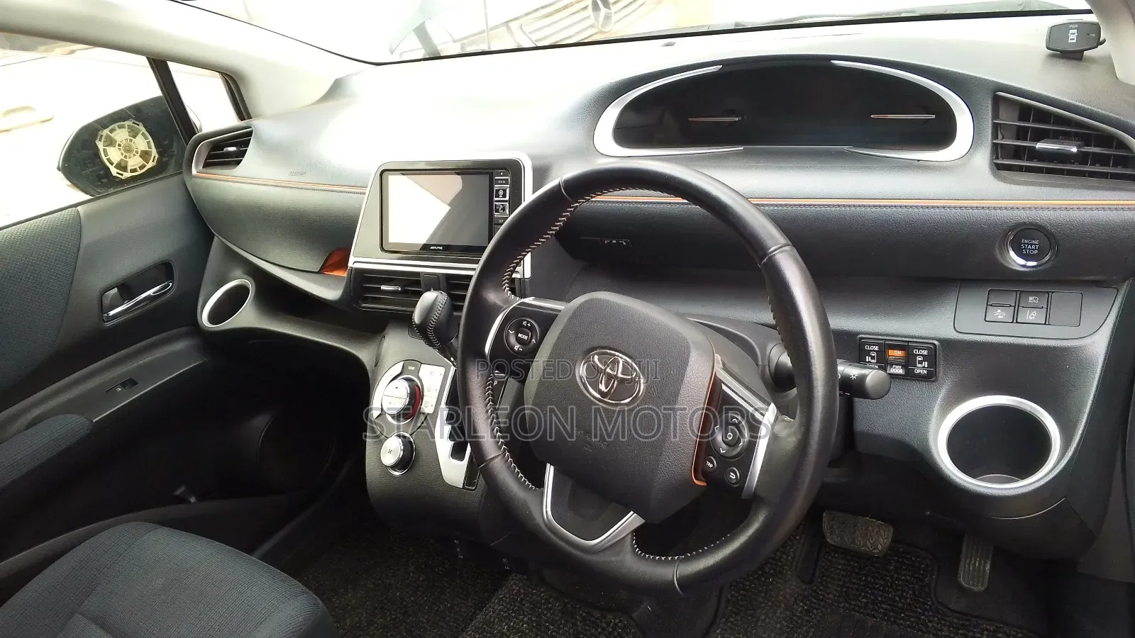 Toyota Sienta 2016 Black