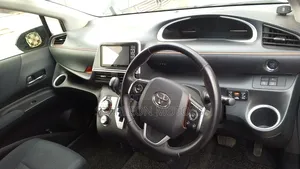 Toyota Sienta 2016 Black