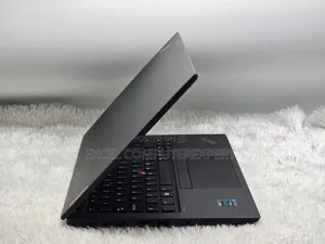New Laptop Lenovo ThinkPad X13 Gen 2 16GB Intel Core i7 SSD 512GB