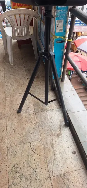 Speaker Stand v-Star