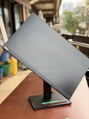 Monitor Lenovo 24.0 Inch Screen Ips Hdmi Vga Dp