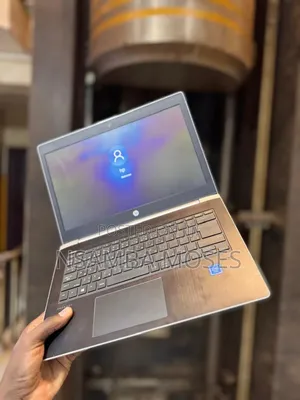 Laptop HP 14-Dq1025cl 4GB Intel Celeron SSD 128GB