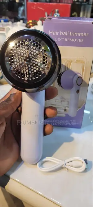 Dlint Remover or Fabric Removal