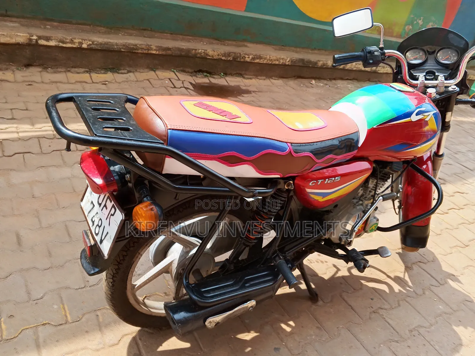 Bajaj CT 125X 2020 Red