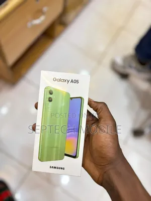 New Samsung Galaxy A05 128 GB Green