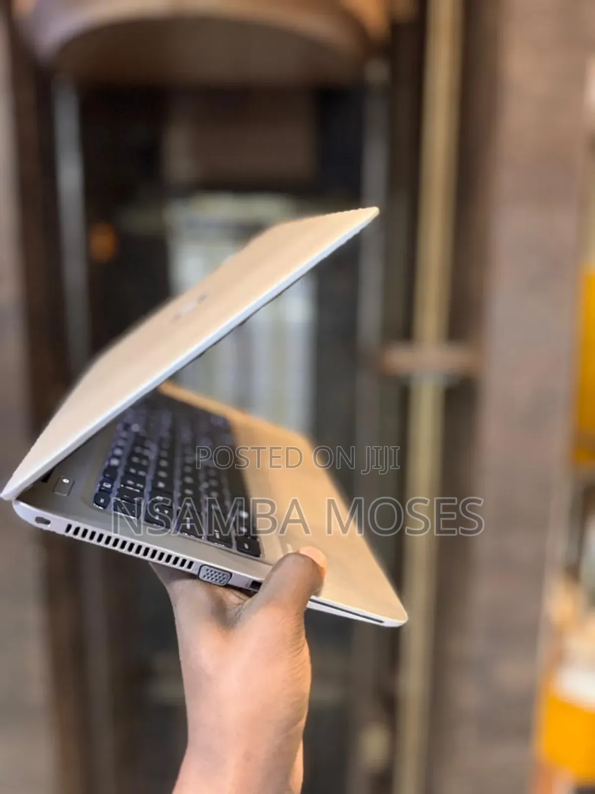 Laptop HP EliteBook 840 G3 8GB Intel Core I5 HDD+SSD 256GB