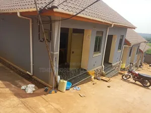 1bdrm Bungalow in Kawuku, Makindye for rent