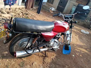 Bajaj Boxer 100 2014 Red