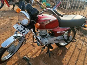 Bajaj Boxer 100 2022 Red
