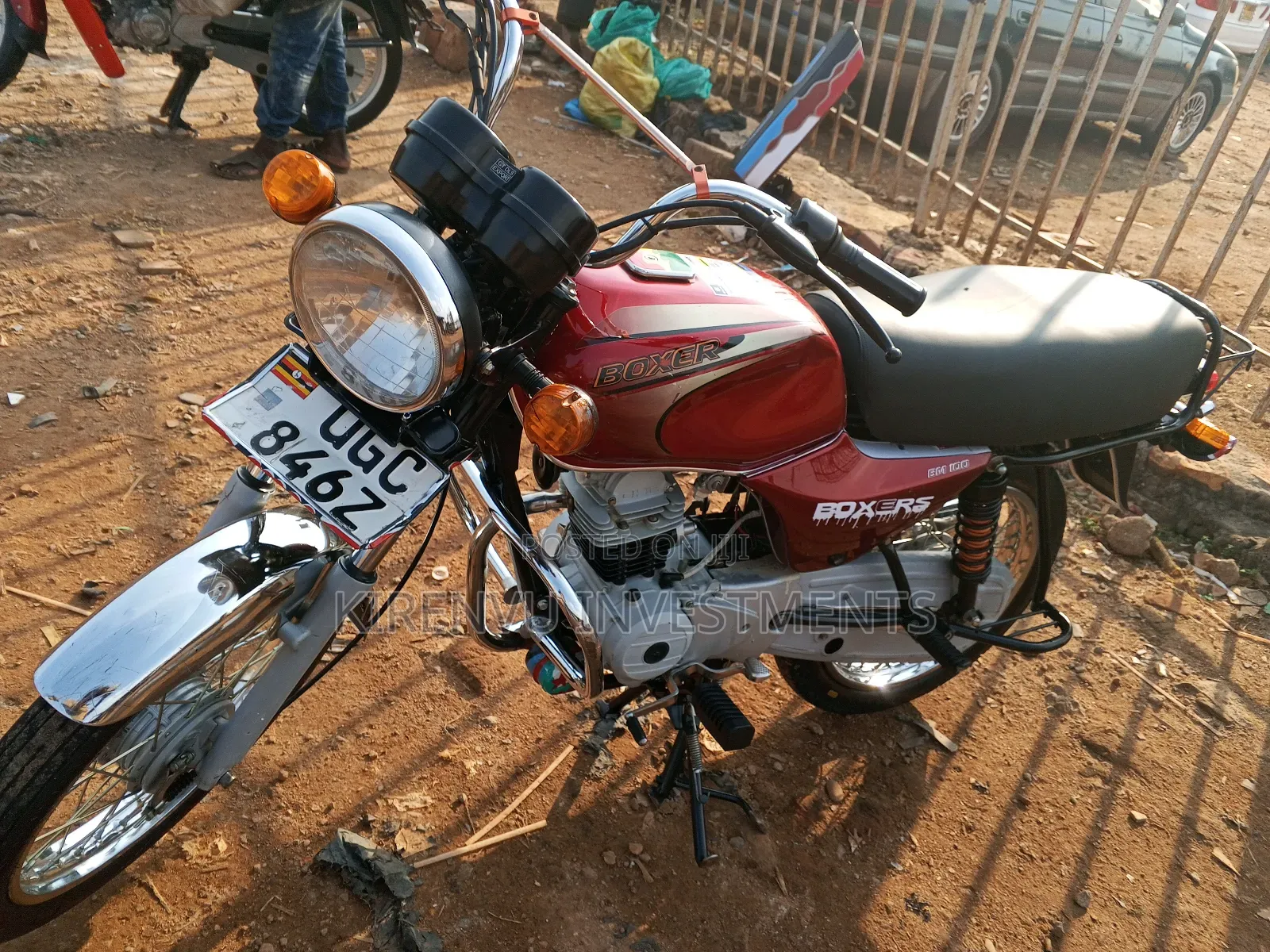 Bajaj Boxer 100 2022 Red