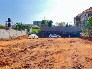 Manyangwa 30 Decimals for Sale With Private Mailo Land Title