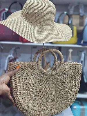 Woven Beach Bag and Hat Set.