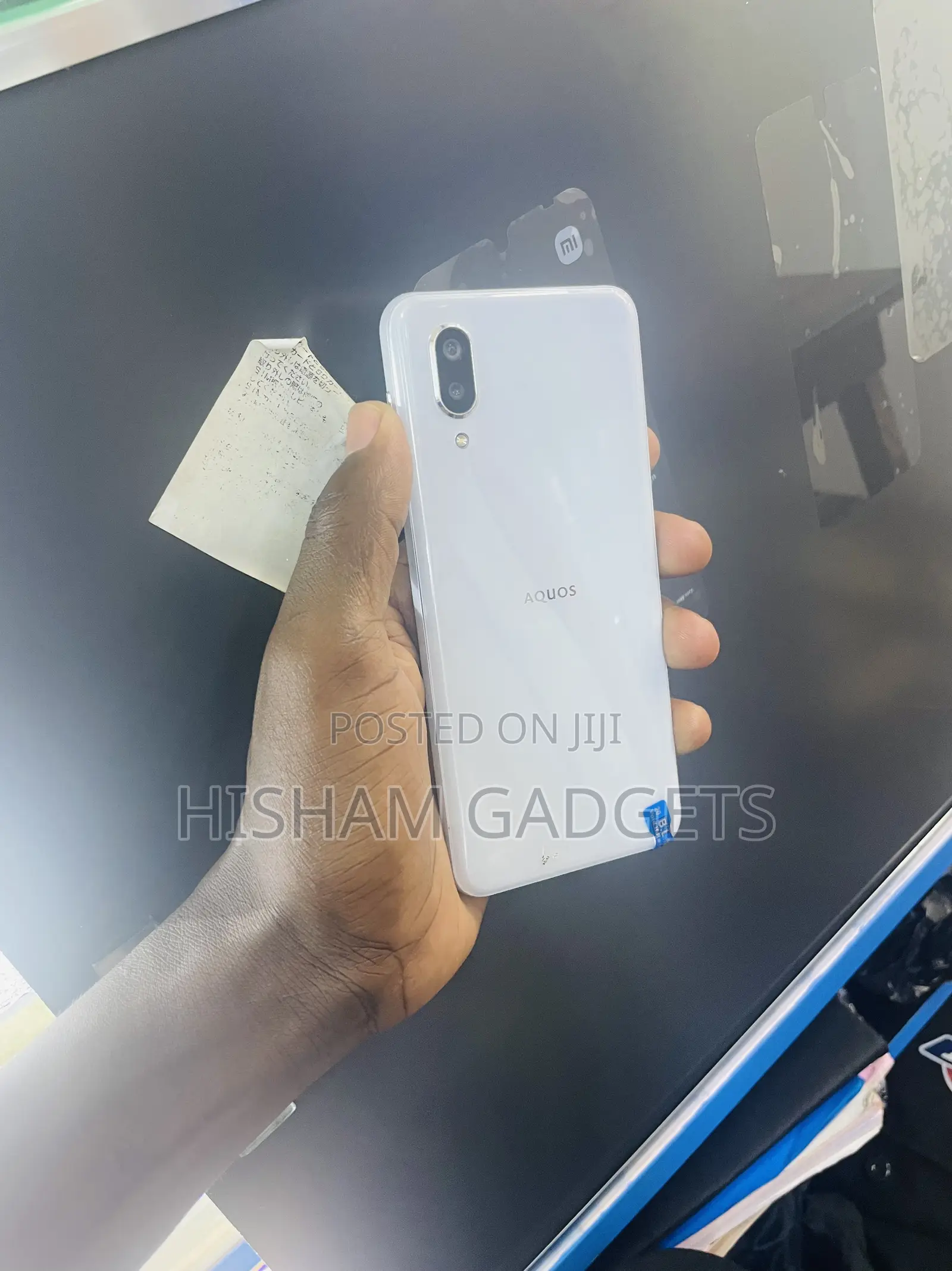 Sharp Aquos Sense 3 SHV45 64 GB White