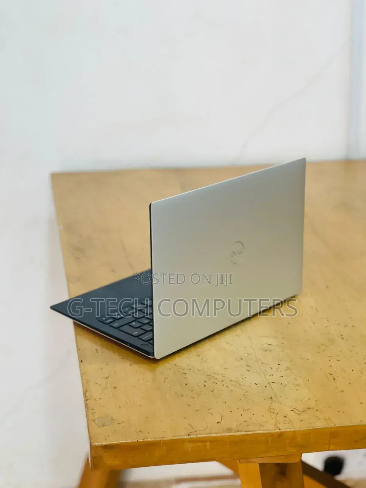 New Laptop Dell XPS 13 CNX9302 8GB Intel Core I5 SSD 512GB