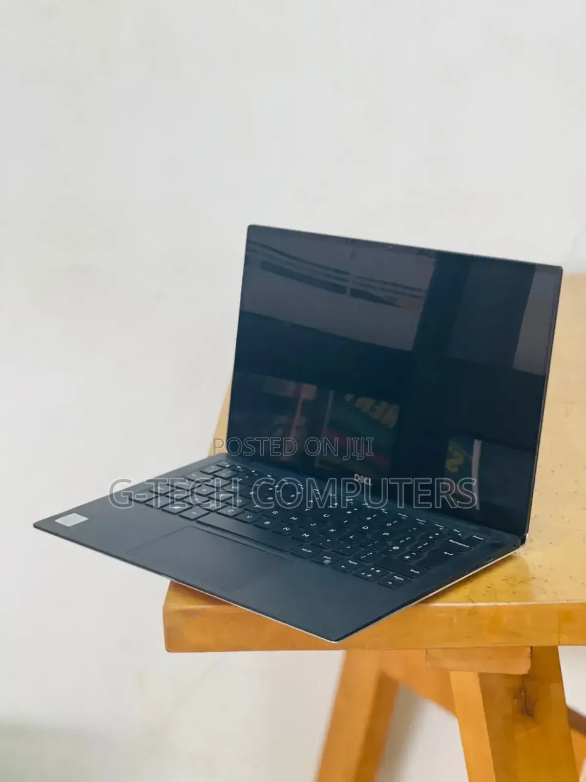 New Laptop Dell XPS 13 CNX9302 8GB Intel Core I5 SSD 512GB