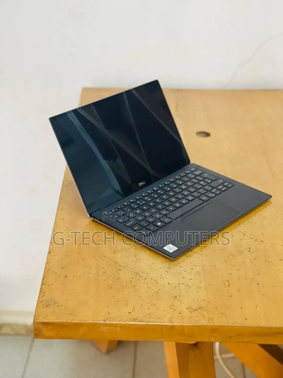 New Laptop Dell XPS 13 CNX9302 8GB Intel Core I5 SSD 512GB