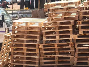 Heavy Duty Wooden Pallets