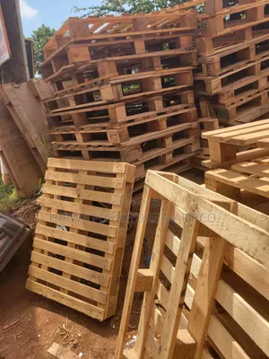 Heavy Duty Wooden Pallets