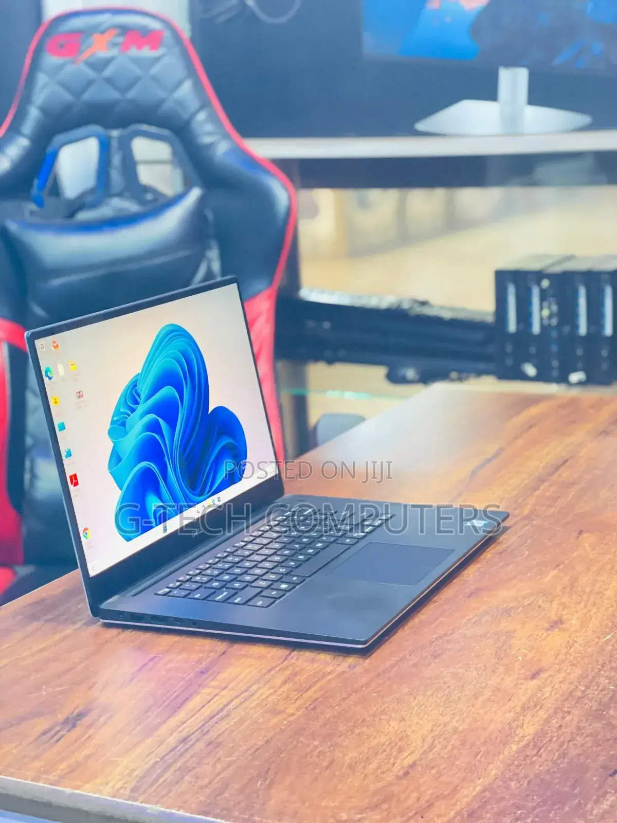 New Laptop Dell Latitude 5540 16GB Intel Core I9 SSD 512GB