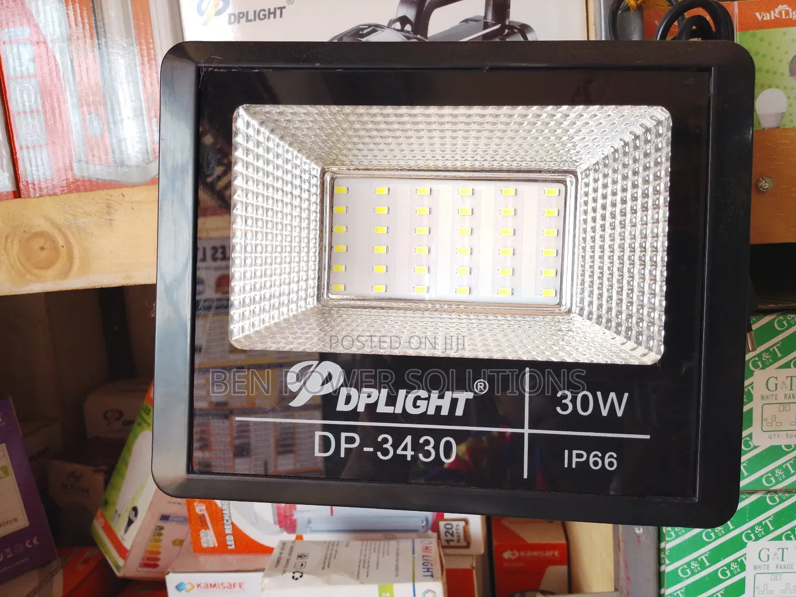 Dp Light Rechargeable Flood Light