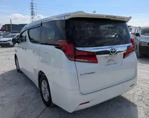Toyota Alphard 2.5 Petrol FWD 2020 White