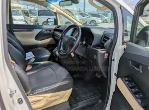 Toyota Alphard 2.5 Petrol FWD 2020 White