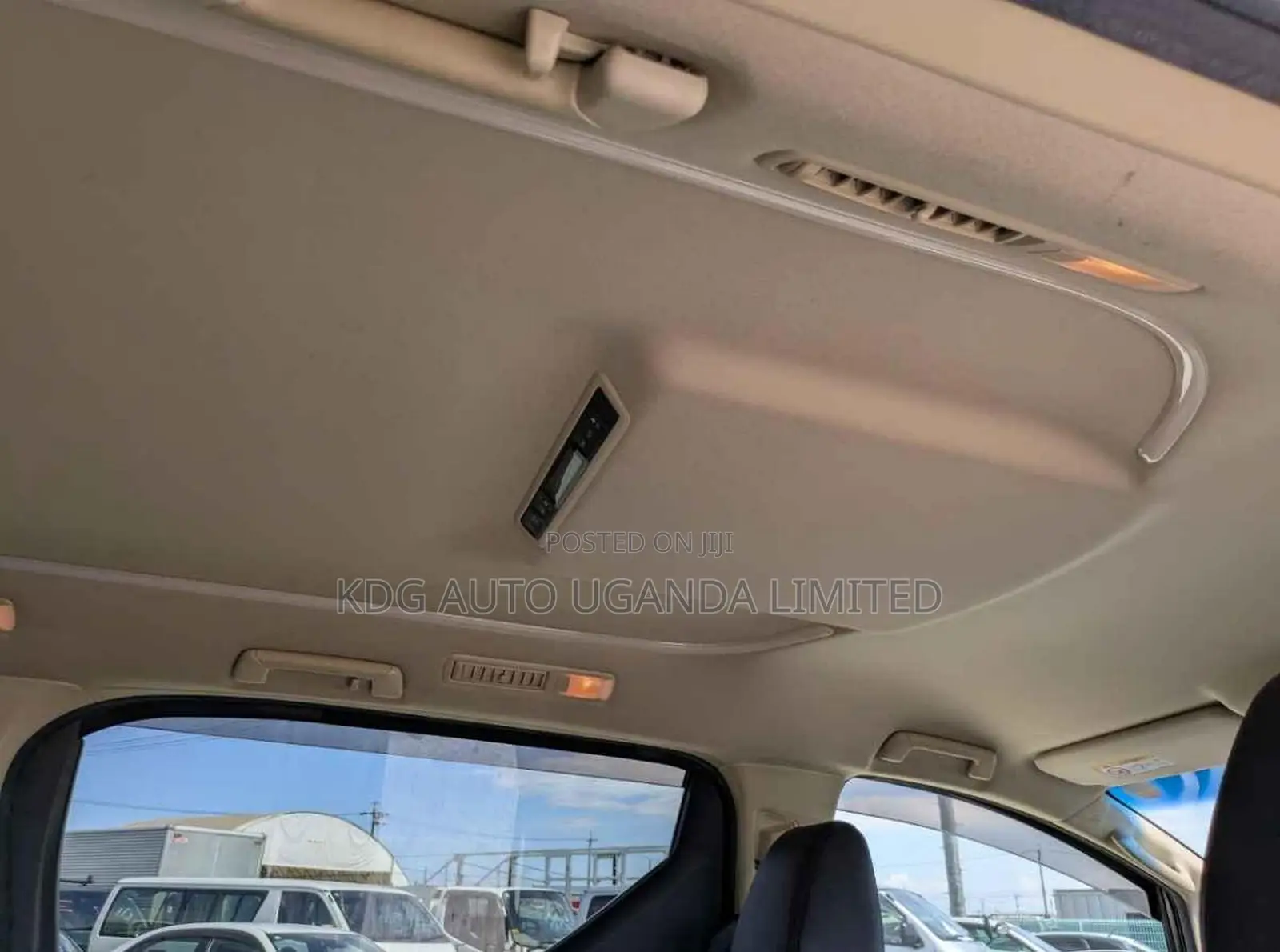 Toyota Alphard 2.5 Petrol FWD 2020 White