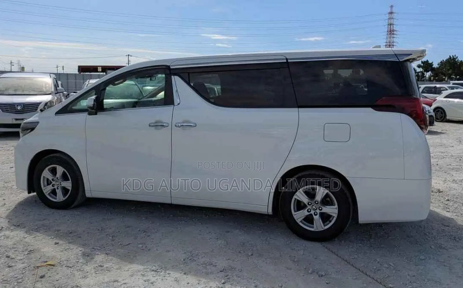 Toyota Alphard 2.5 Petrol FWD 2020 White