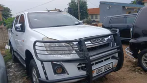 Isuzu D-MAX 2010 White