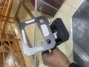 Foldable Metal Holder